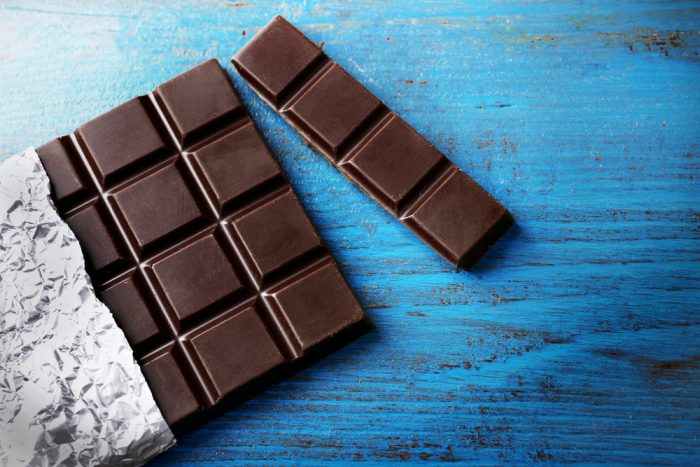 Шоколад підвищує настрій   , А, відповідно, і збільшує активність і працездатність