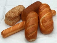 Тисячоліттями хліб був основним продуктом харчування людей