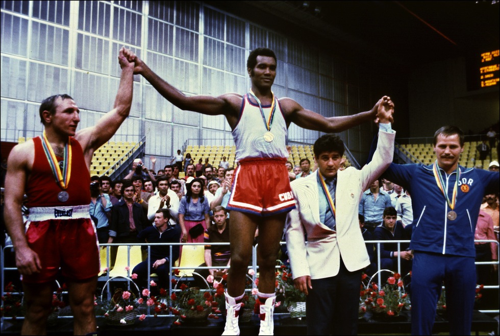 Десяток життєвих історій від знаменитого радянського боксера, переможця Теофіло Стівенсон, напередодні матчевої зустрічі Росія - Куба