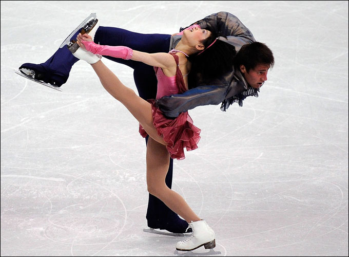 У 2008-му пара завоювала золото чемпіонату Росії, європейську бронзу і залишилася в кроці від подіуму чемпіонату світу