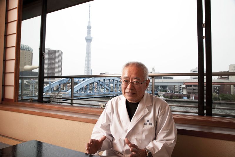 Охаси Кадзума, власник ресторанів «Маекава» в шостому поколінні