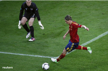 Перший гол збірної Іспанії у ворота Ірландії: