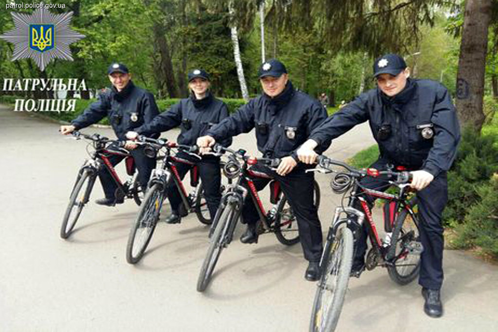 Керівництво патрульної поліції Києва проводить набір співробітників в майбутнє підрозділ велосипедних патрулів